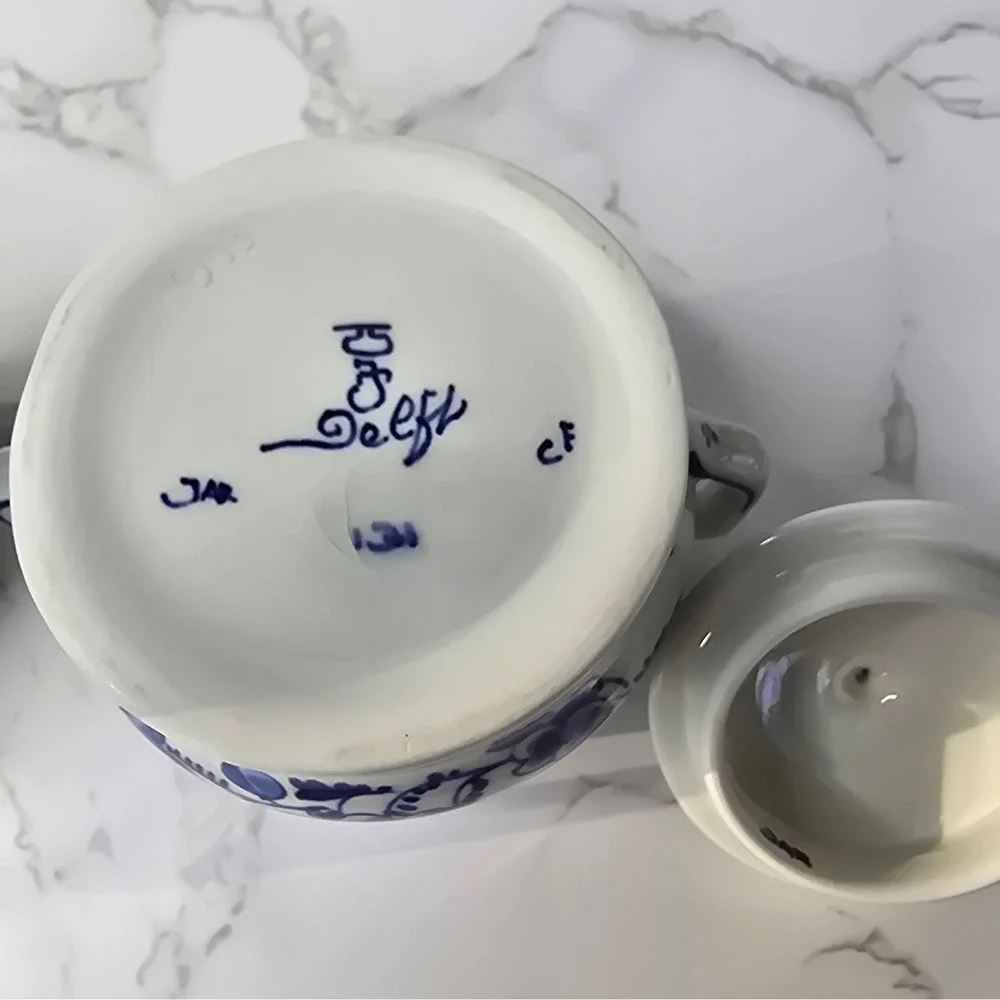 Vintage 1961 Royal Delft Porceleyne Fles Hand Painted Creamer Sugar Tray Set